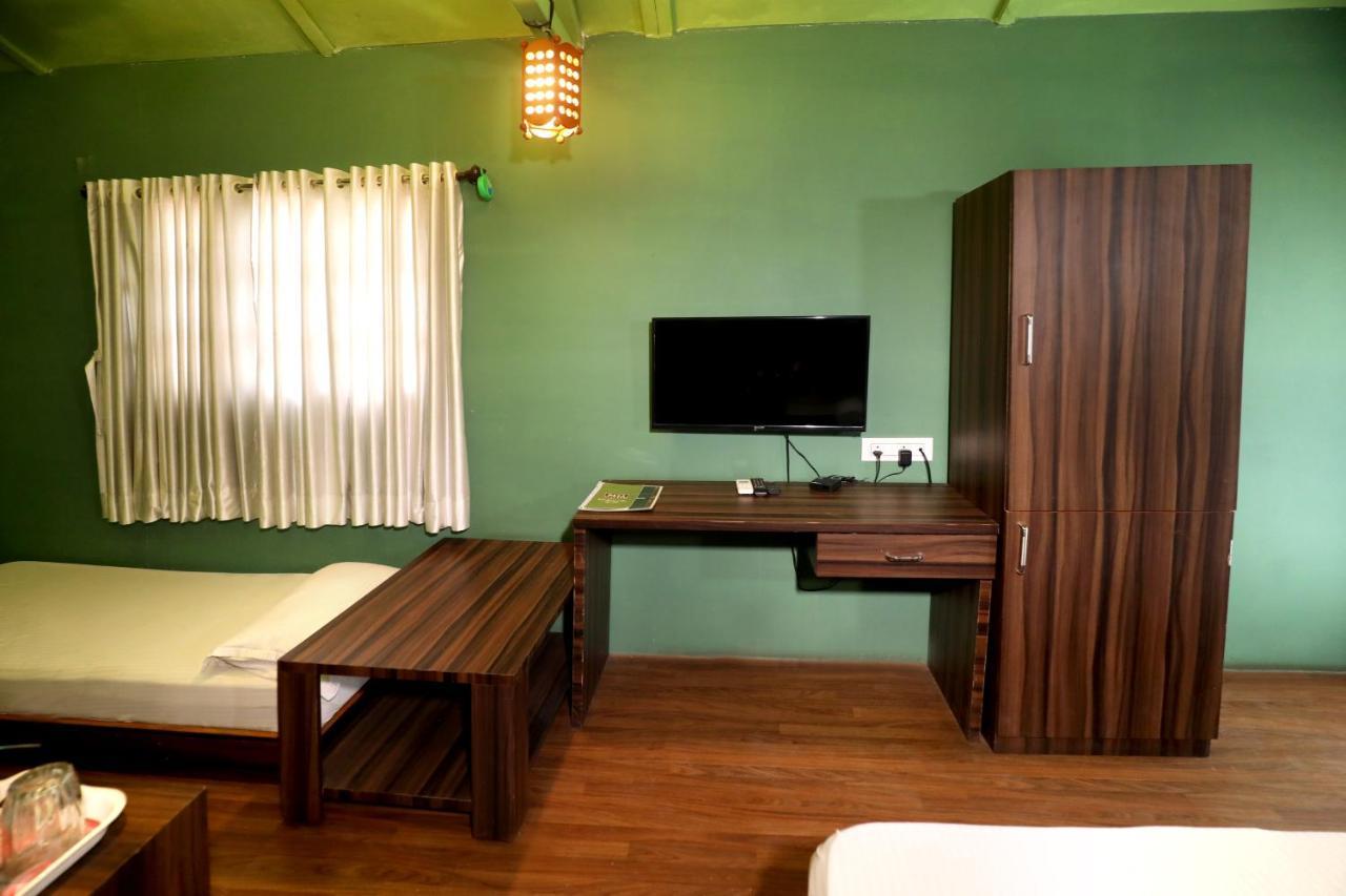 Pali Village Resort Mira-Bhayandar Dış mekan fotoğraf